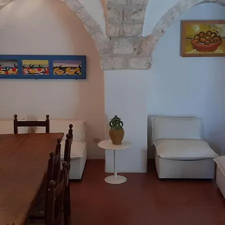Casa Vacanze Centro Storico * 오스투니